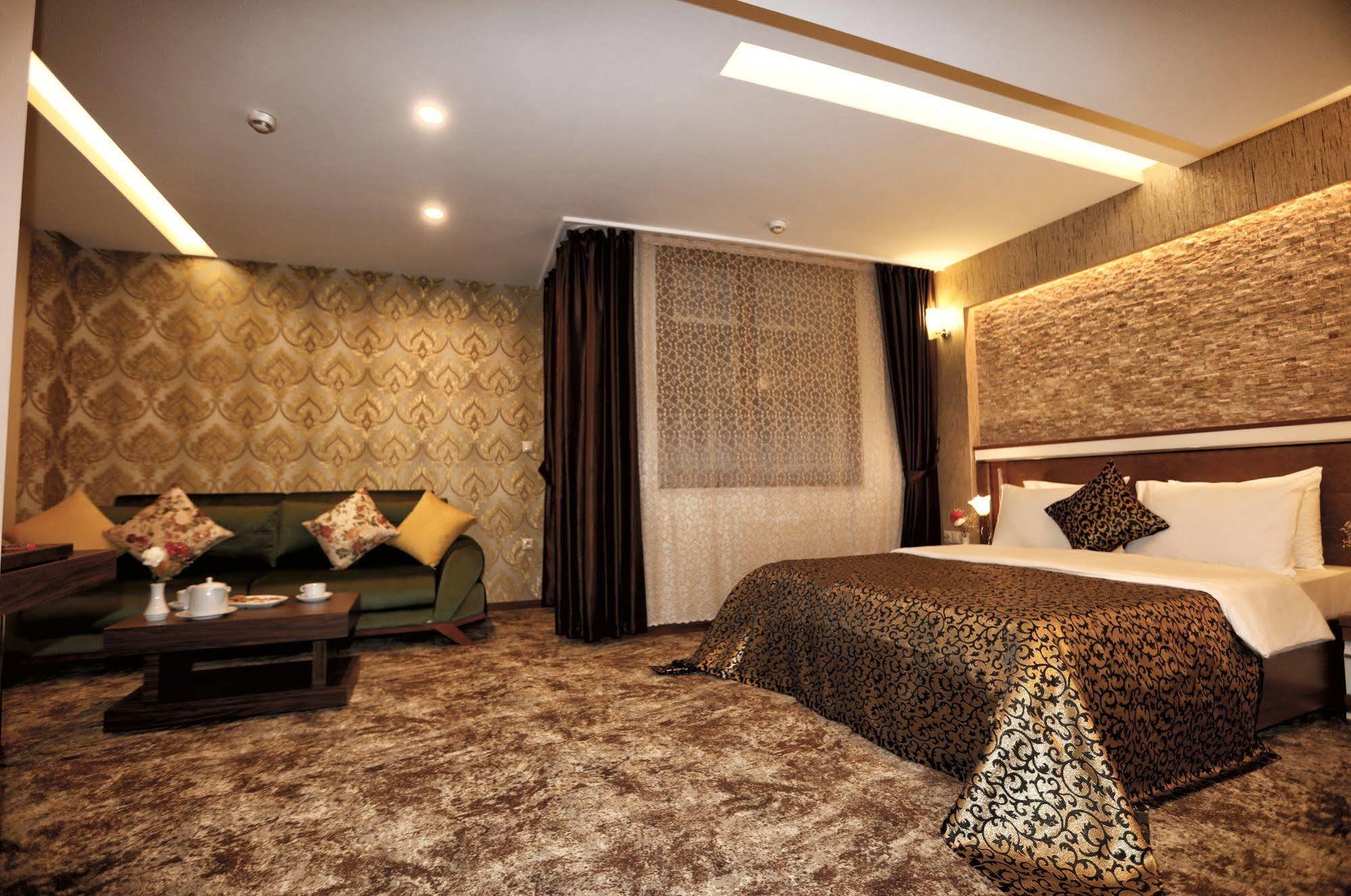 Ts Gold Otel Trabzon Exterior foto